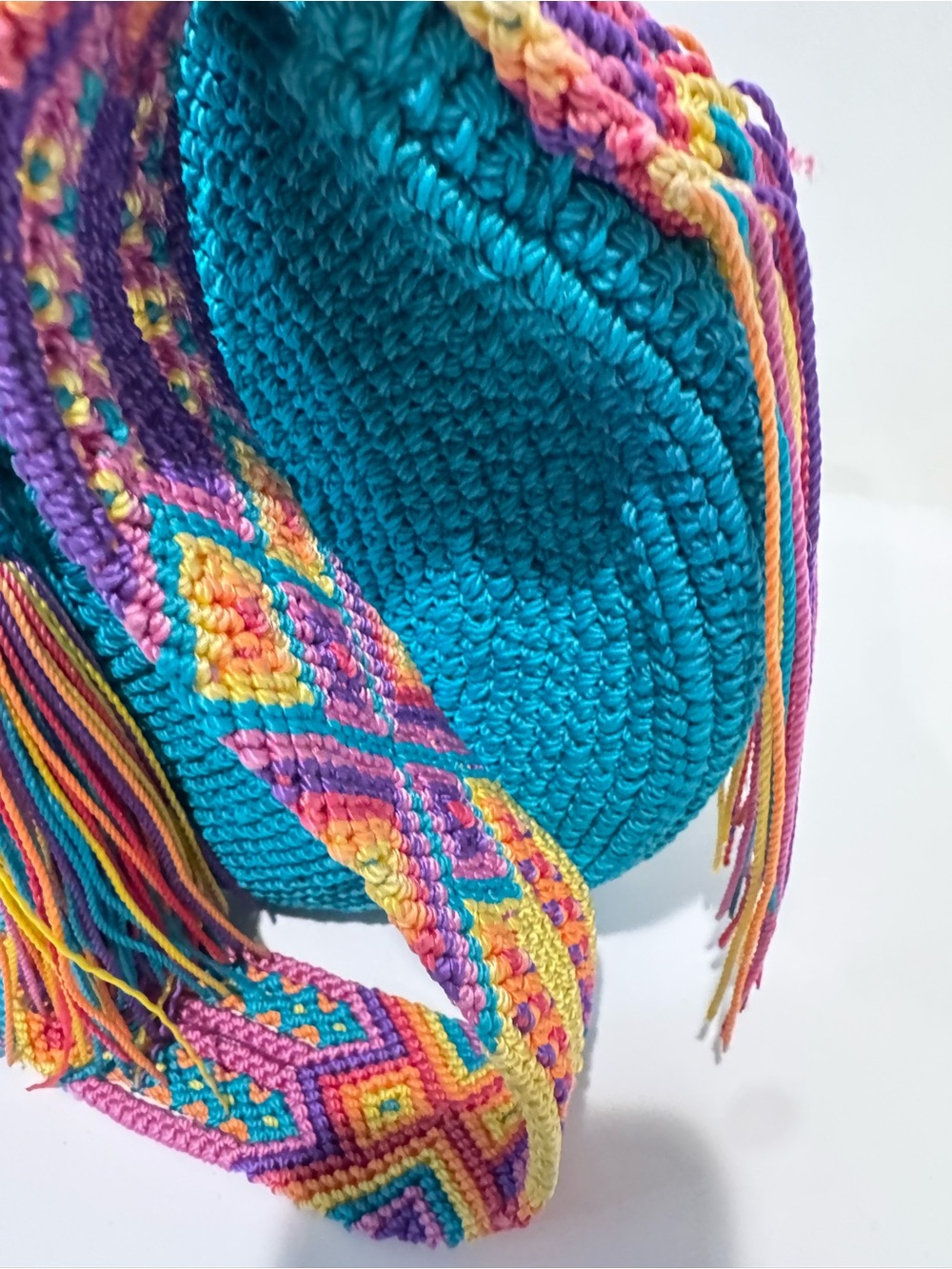 Handmade Rare Wayuu Colombian Mochila bag teal and multi color round - Picture 5 of 11